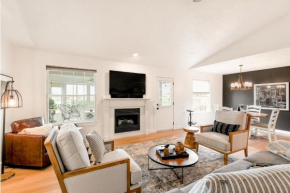Upscale 2 Bed / 2 Bath + Office near Medical Mile